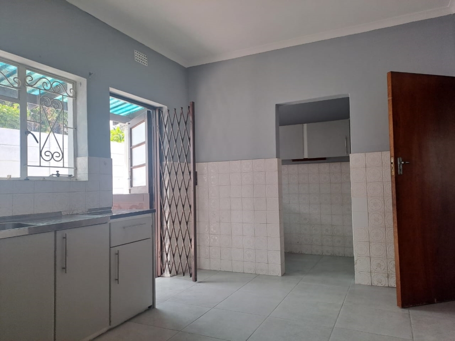 To Let 3 Bedroom Property for Rent in Panorama Western Cape